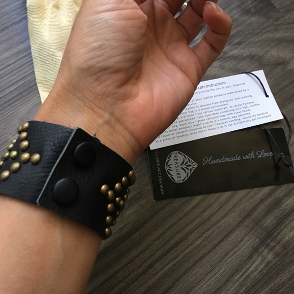 Bracelet - Picture 4 of 8